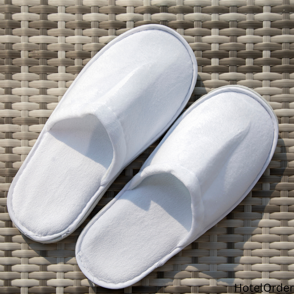 Plush Lined Comfort Slippers